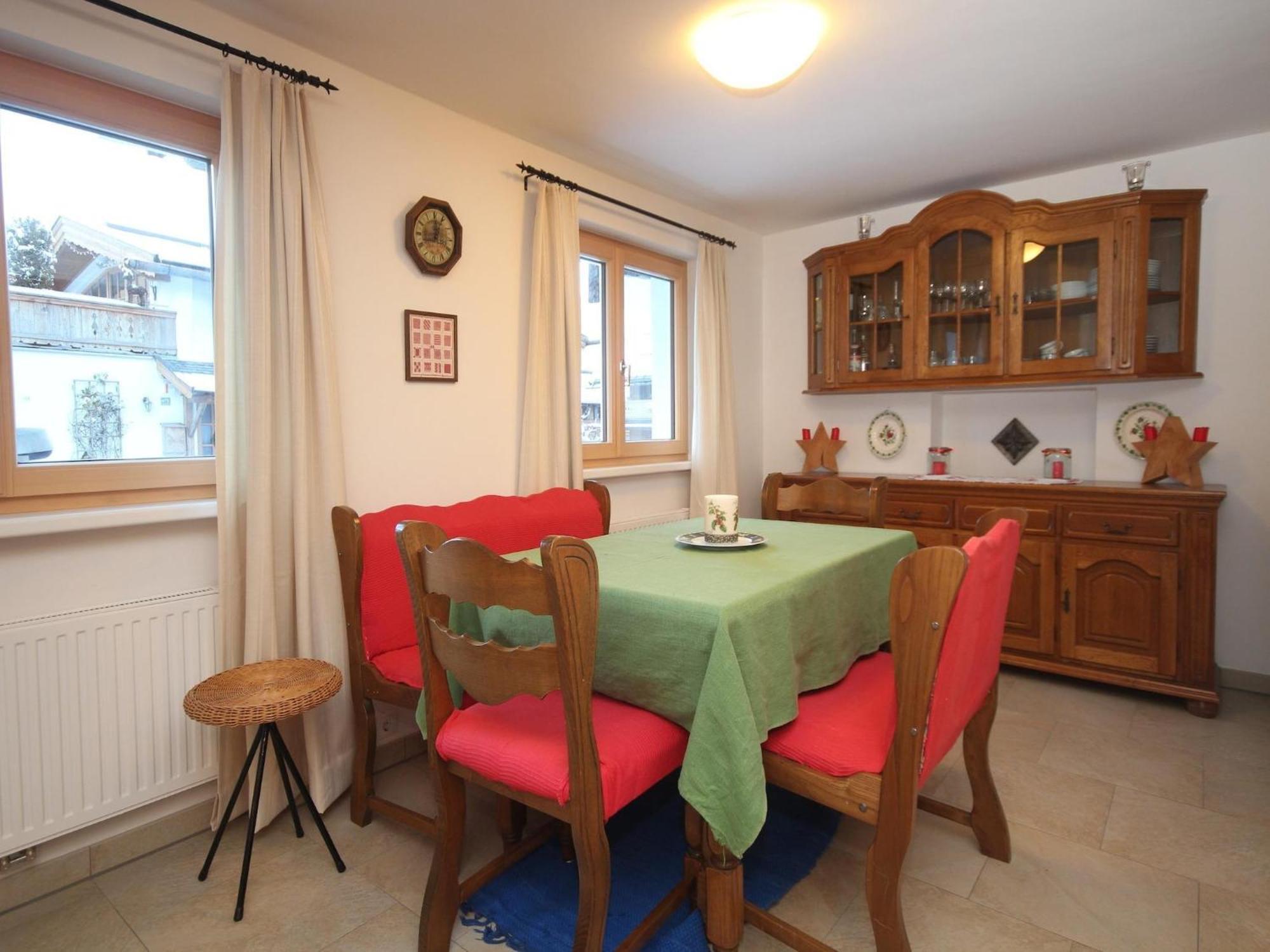 Apartment Near The Hahnenkamm Cable Car Кіцбюель Екстер'єр фото
